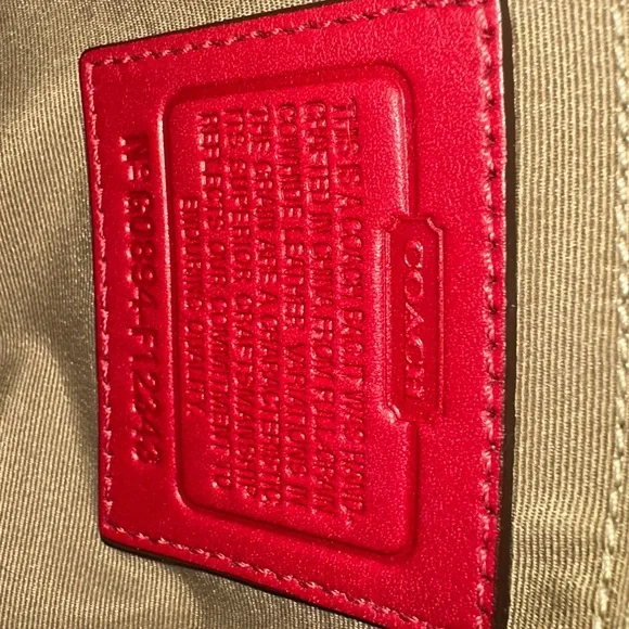 Coach Vibrant Red Leather Shoulder Bag - Picture 3 of 4
